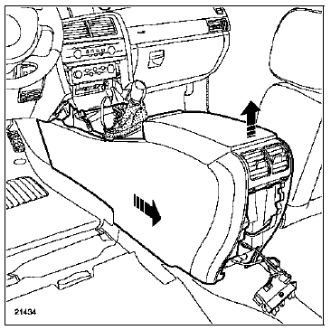 Déconnecter le boîtier électronique d'airbag (7) puis