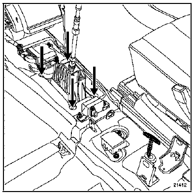 Extraire le boîtier de commande.