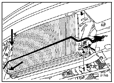 Déposer les raccords des tuyaux de la boucle froide