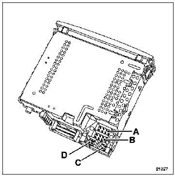 En cas de remplacement d'ampli-tuner, il faut