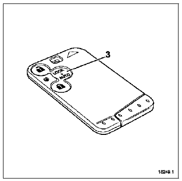 NOTA : le clignotement des feux de détresse lors de la