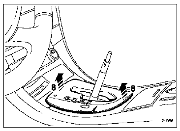 Déclipper la platine du levier (8).