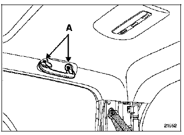 A l'aide de l'outil (Car. 1597) déclipper les deux pions