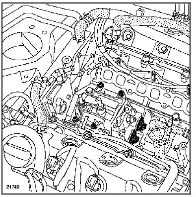 Dégager la pompe du moteur.